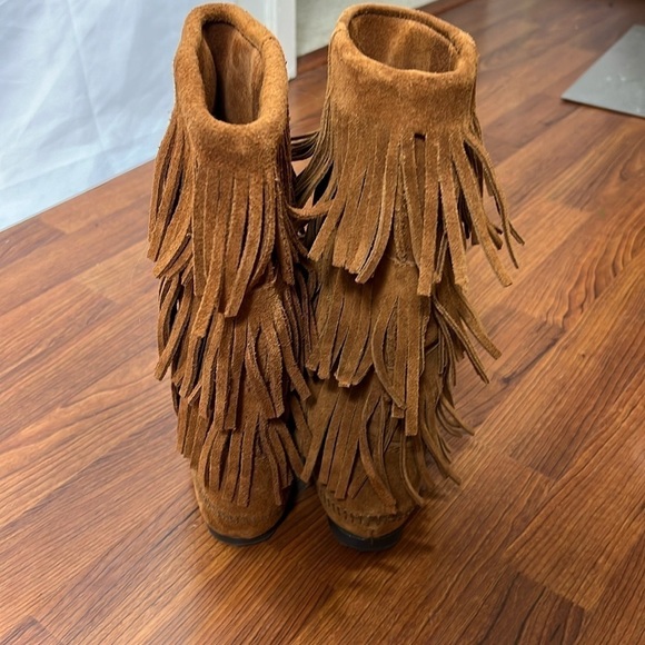 Minnetonka Moccasins 3 Layer Fringe Boots 1632 Brown Sz 7 - Picture 8 of 9